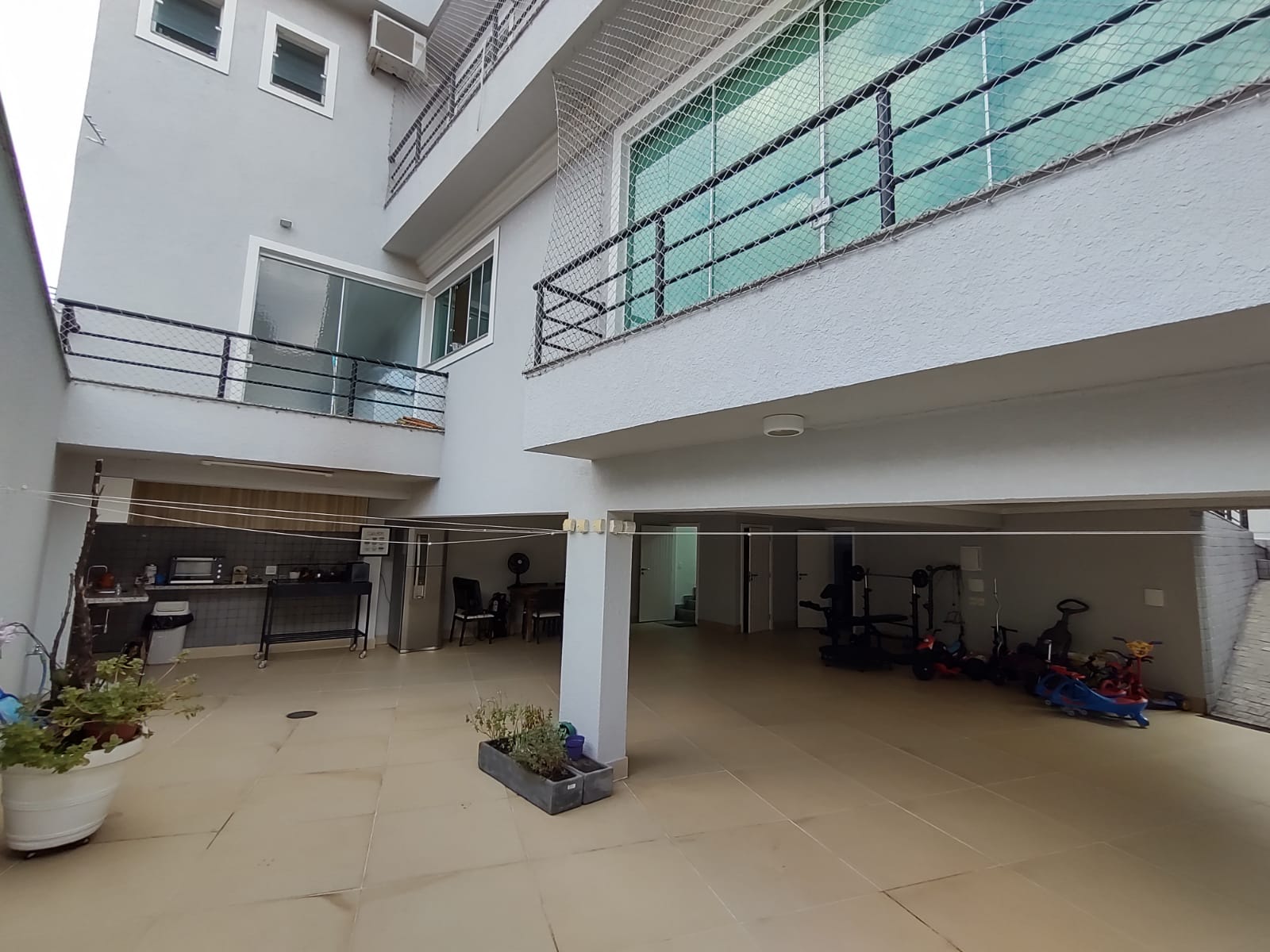 Imagem Sobrado com 3 Quartos à Venda, 197 m²em Jardim da Saúde - São Paulo