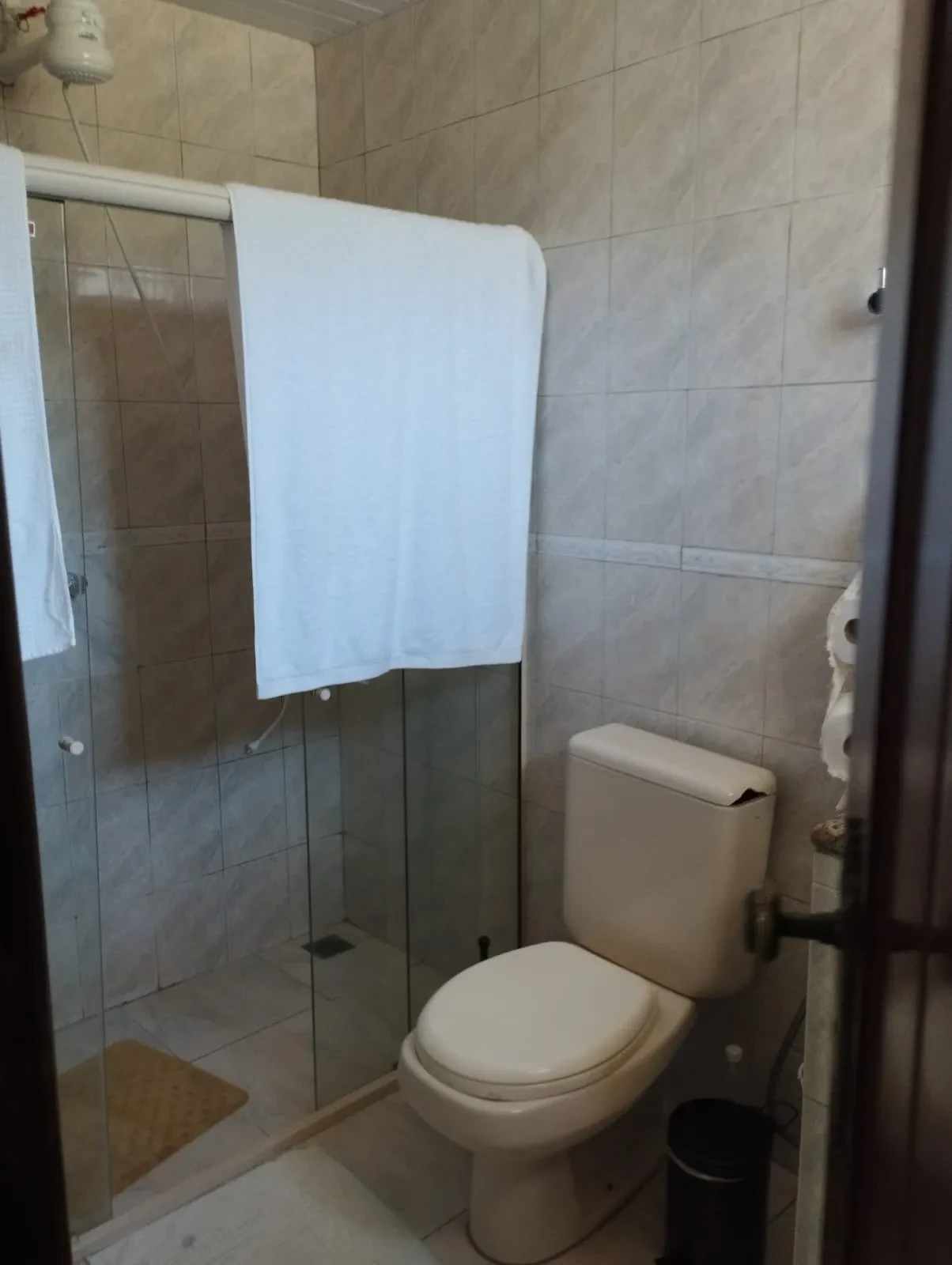 Imagem Casa com 4 Quartos à Venda, 395 metros em Busca Vida (Abrantes) - Camaçari