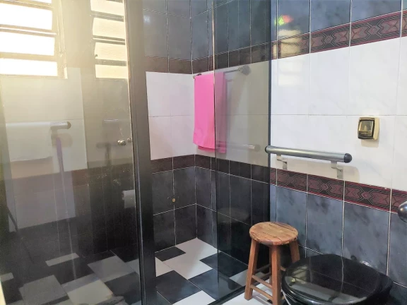 Imagem Sobrado com 3 Quartos à Venda ou Locação, 220 m²em Conjunto Residencial Vista Verde - São Paulo