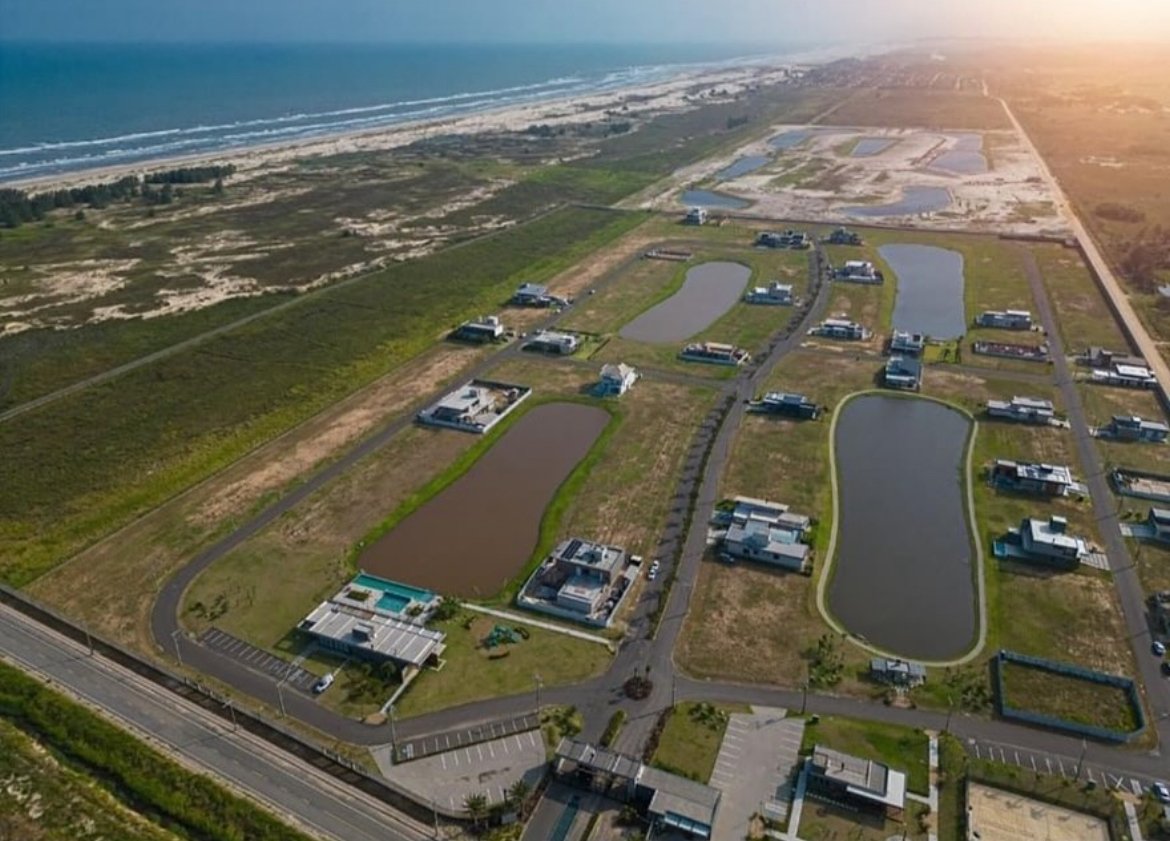 Imagem Terreno à Venda, 42 m²em Zona Sul - Balneário Rincão