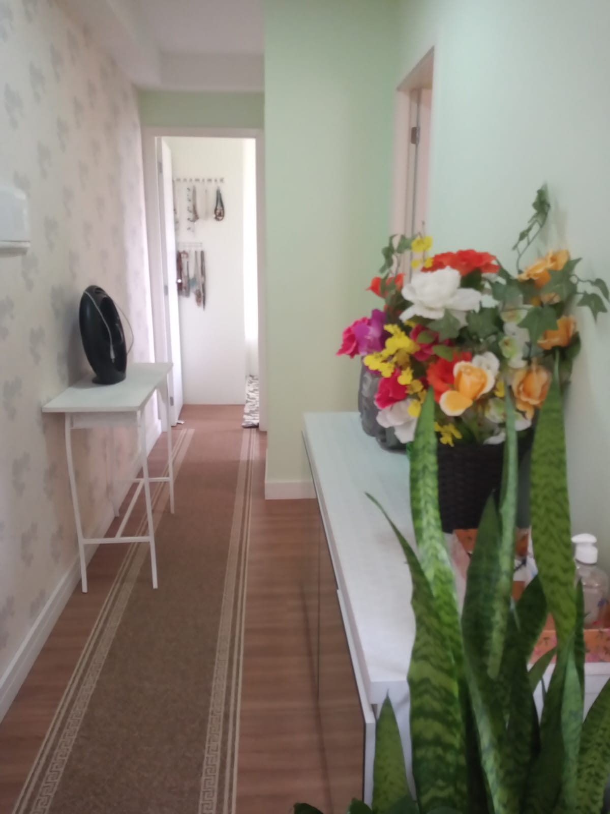 Imagem Apartamento com 2 Quartos à Venda, 49 m²em Vila Cosmopolita - São Paulo