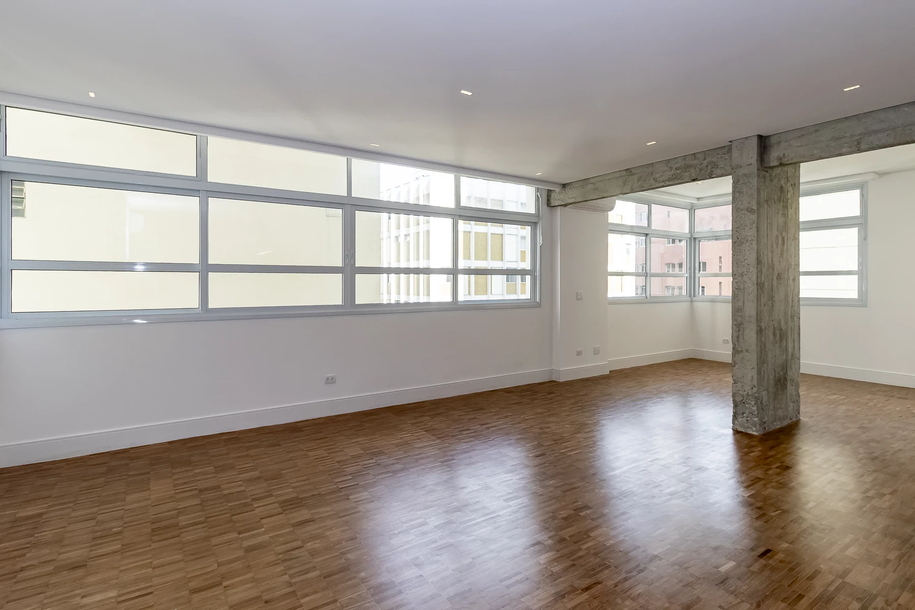 Imagem Apartamento com 3 Quartos à Venda, 213 m² em Cerqueira César - São Paulo