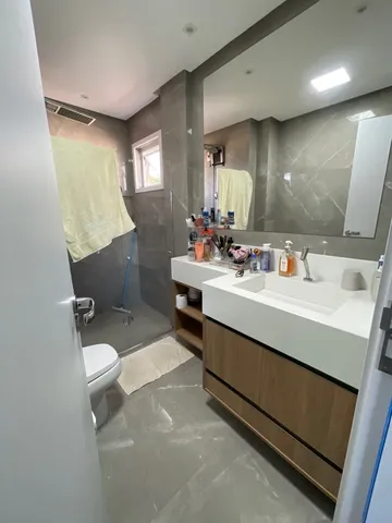 Imagem Casa com 3 Quartos à Venda, 311 m²em Pituaçu - Salvador