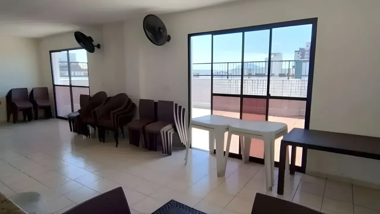 Imagem Apartamento com 2 Quartos à Venda, 82 metros em Embaré - Santos