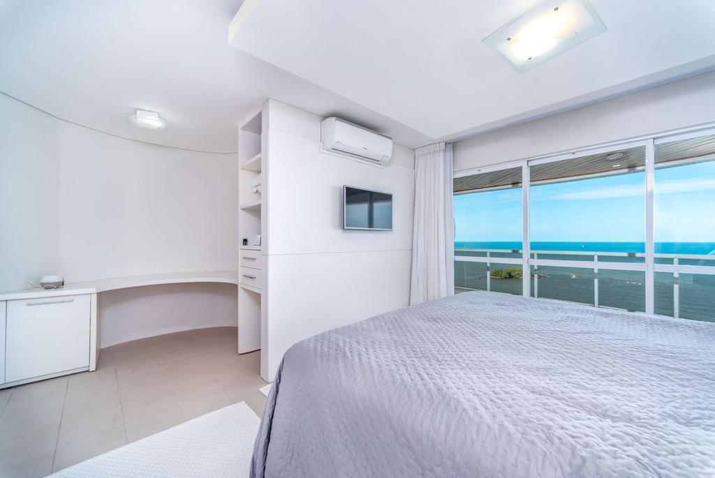 Imagem Cobertura com 5 Quartos à Venda, 539 m²em Centro - Balneário Camboriú