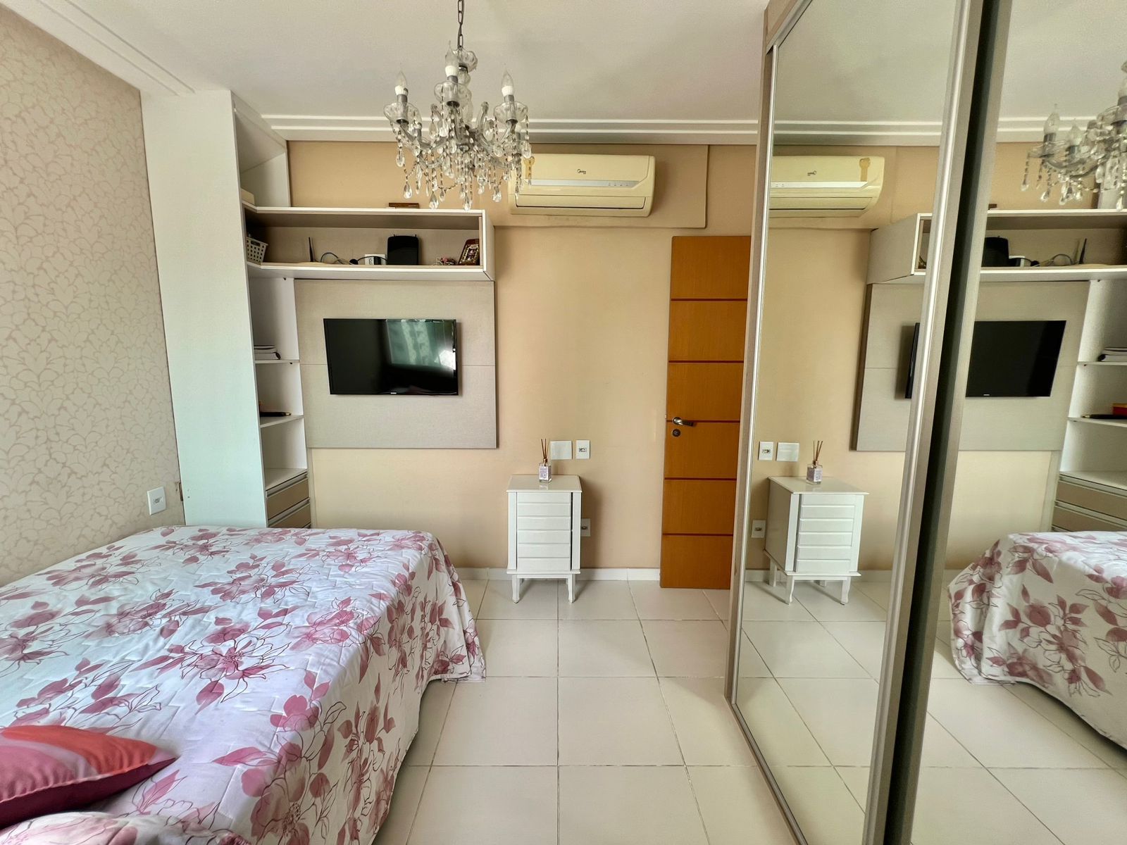 Imagem Apartamento com 4 Quartos à Venda, 174 m²em São Brás - Belém