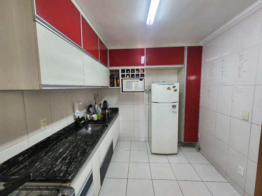 Imagem Casa com 3 Quartos à Venda, 137 m² em Planalto - Belo Horizonte
