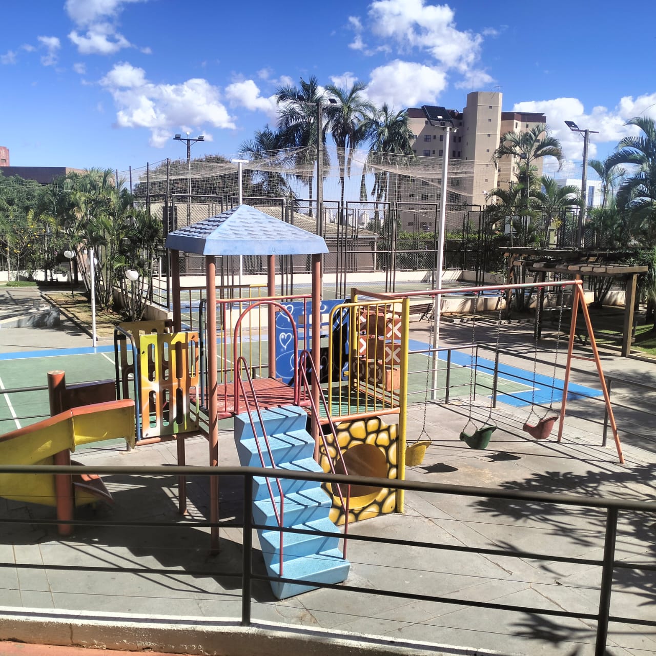 Foto do imóvel: Apartamento com 3 Quartos à Venda, 88 m² em Jardim Goiás - Goiânia