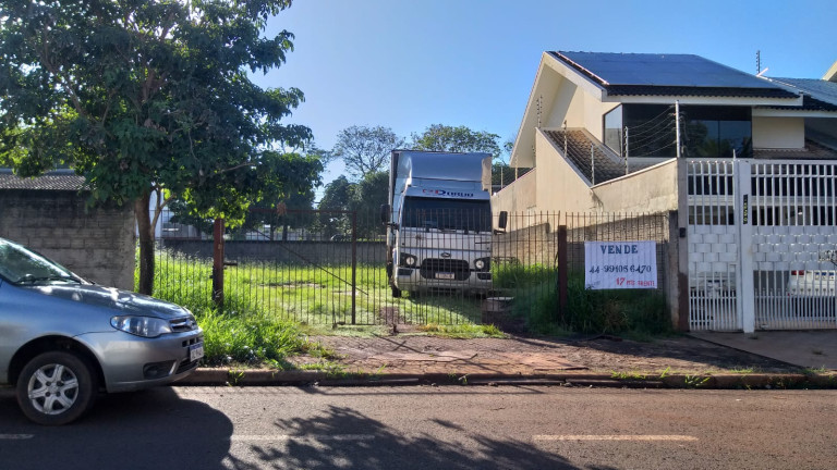 Terreno à Venda, 449 m² em Zona 08 - Maringá