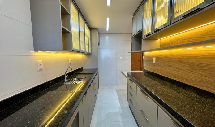 Imagem Apartamento com 2 Quartos à Venda, 73 m²em Guilhermina - Praia Grande