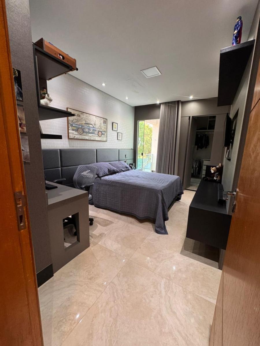 Foto do imóvel: Casa com 3 Quartos à Venda, 213 m² em Santa Amélia - Belo Horizonte