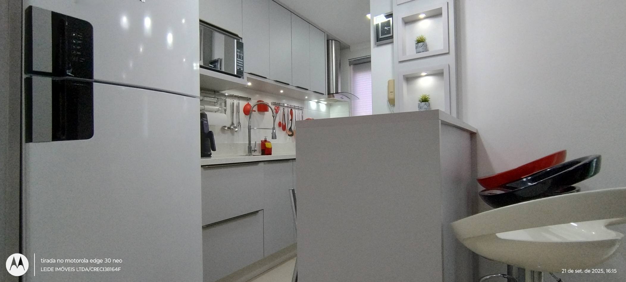 Imagem Apartamento com 2 Quartos à Venda, 75 m² em Centro - Palhoça