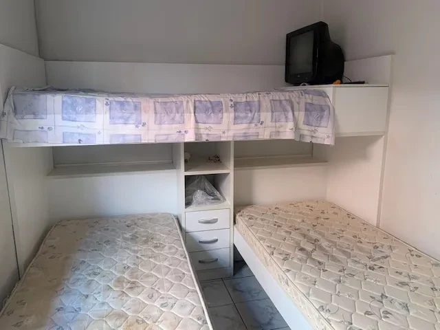 Imagem Casa com 4 Quartos à Venda, 178 m² em Vila Elze - São Paulo