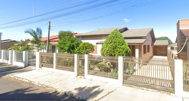 Foto do imóvel: Casa com 3 Quartos à Venda, 360 m² em  - 