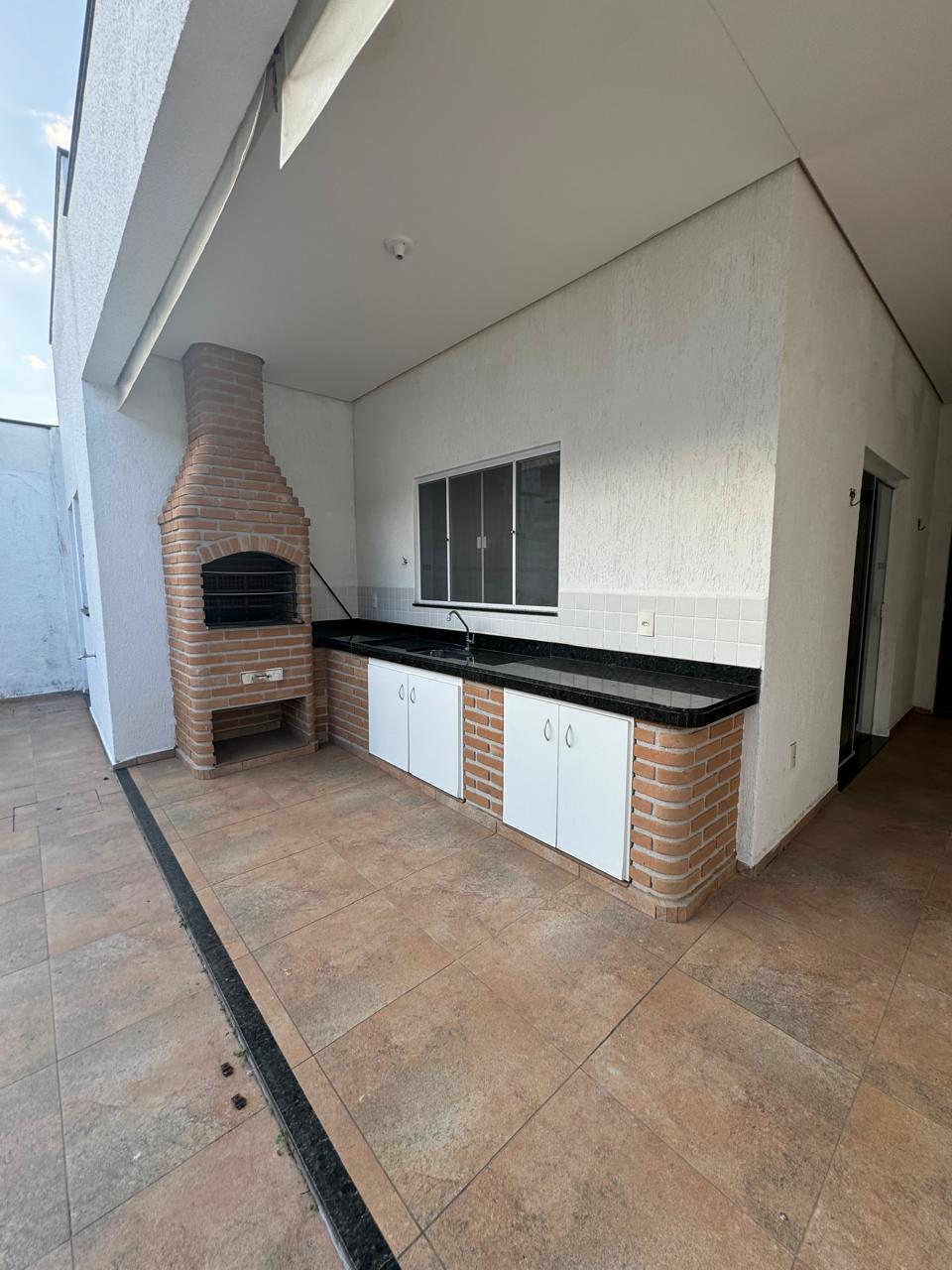 Imagem Casa de Condomínio com 3 Quartos para Alugar, 197 m²em Loteamento Fernando Camargo Nogueira - Taubaté