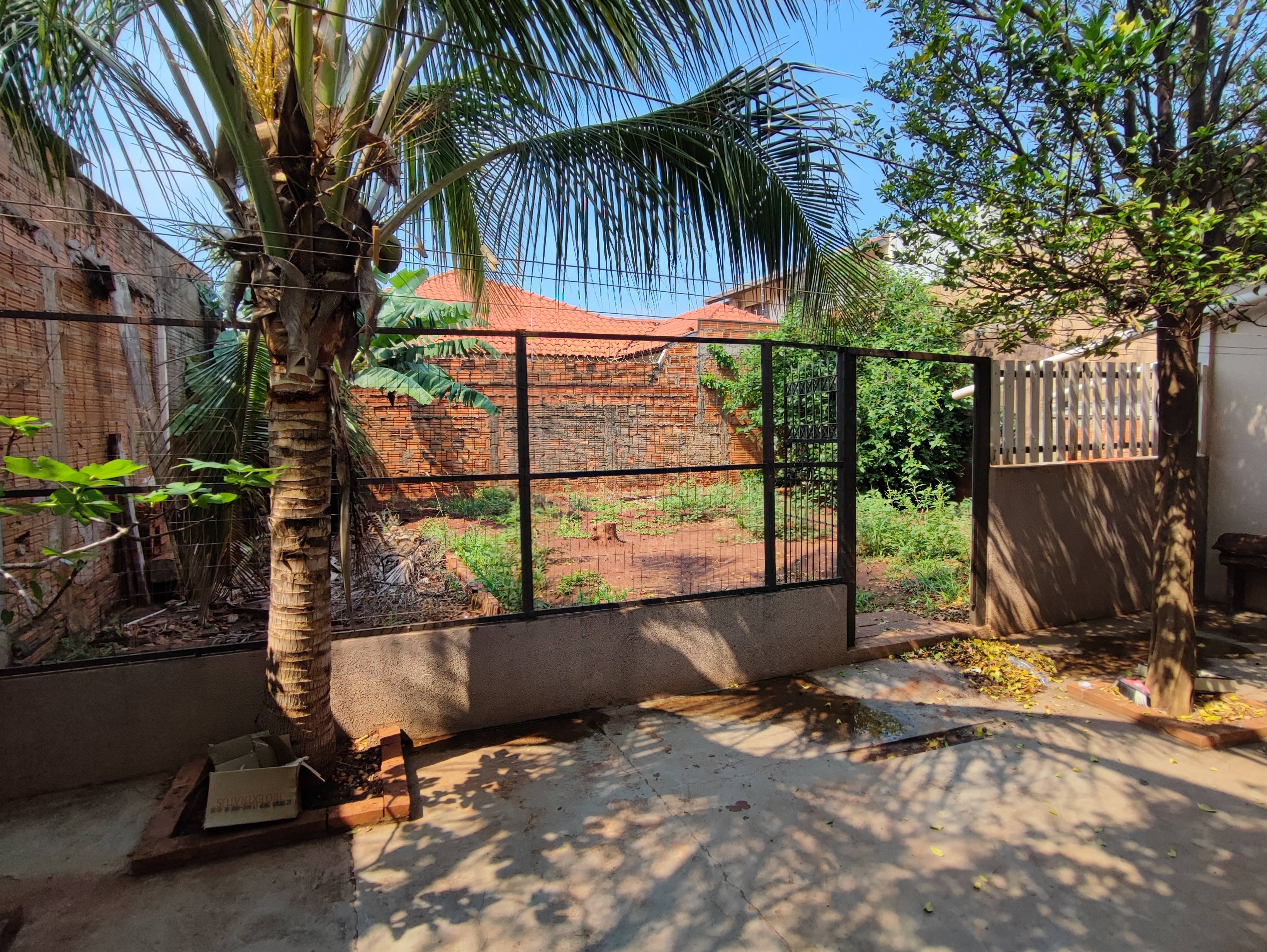 Imagem Casa com 1 Quarto à Venda ou Locação, 360 m²em  - 