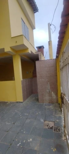 Imagem Sobrado com 4 Quartos à Venda, 252 m² em Itaóca - Mongaguá