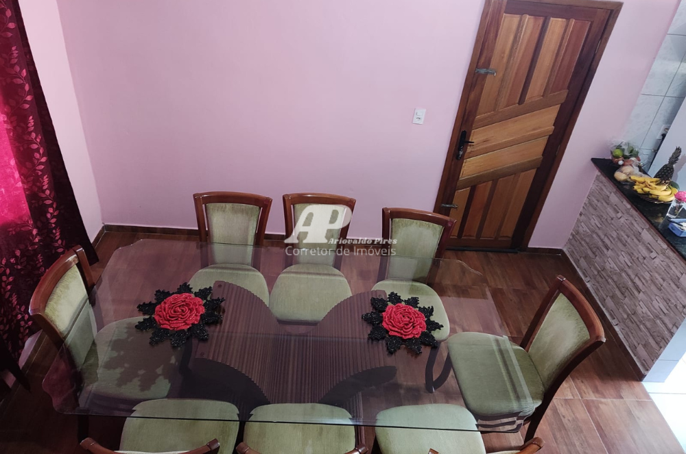 Imagem Casa com 6 Quartos à Venda, 250 m²em Cará-cará - Ponta Grossa
