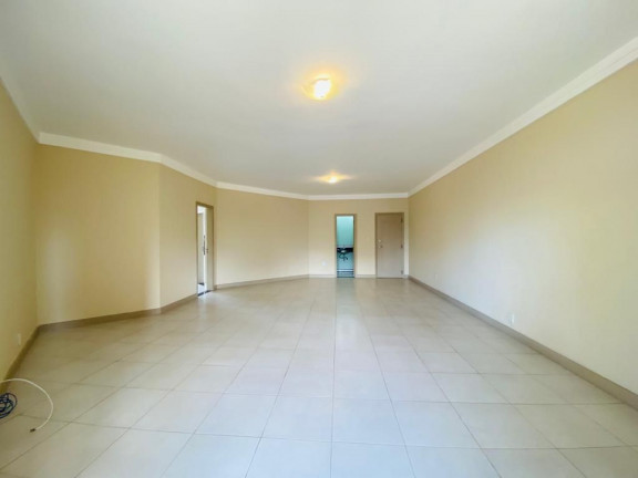 Imagem Apartamento com 4 Quartos à Venda, 240 m² em Nazaré - Belém