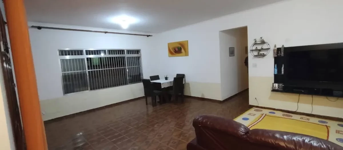 Imagem Casa com 5 Quartos à Venda, 242 metros em Flórida Mirim - Mongaguá