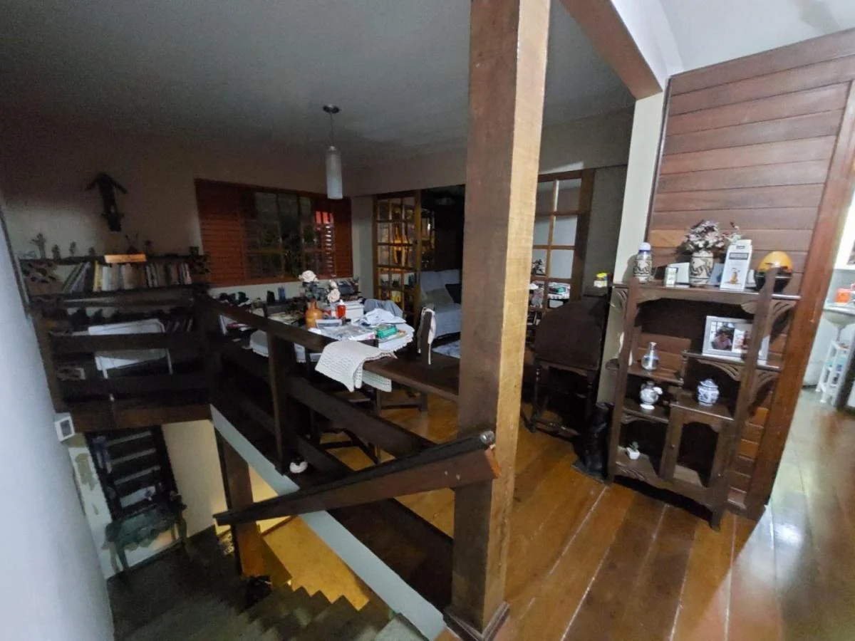 Imagem Casa com 5 Quartos à Venda, 240 m²em Maravista - Niterói