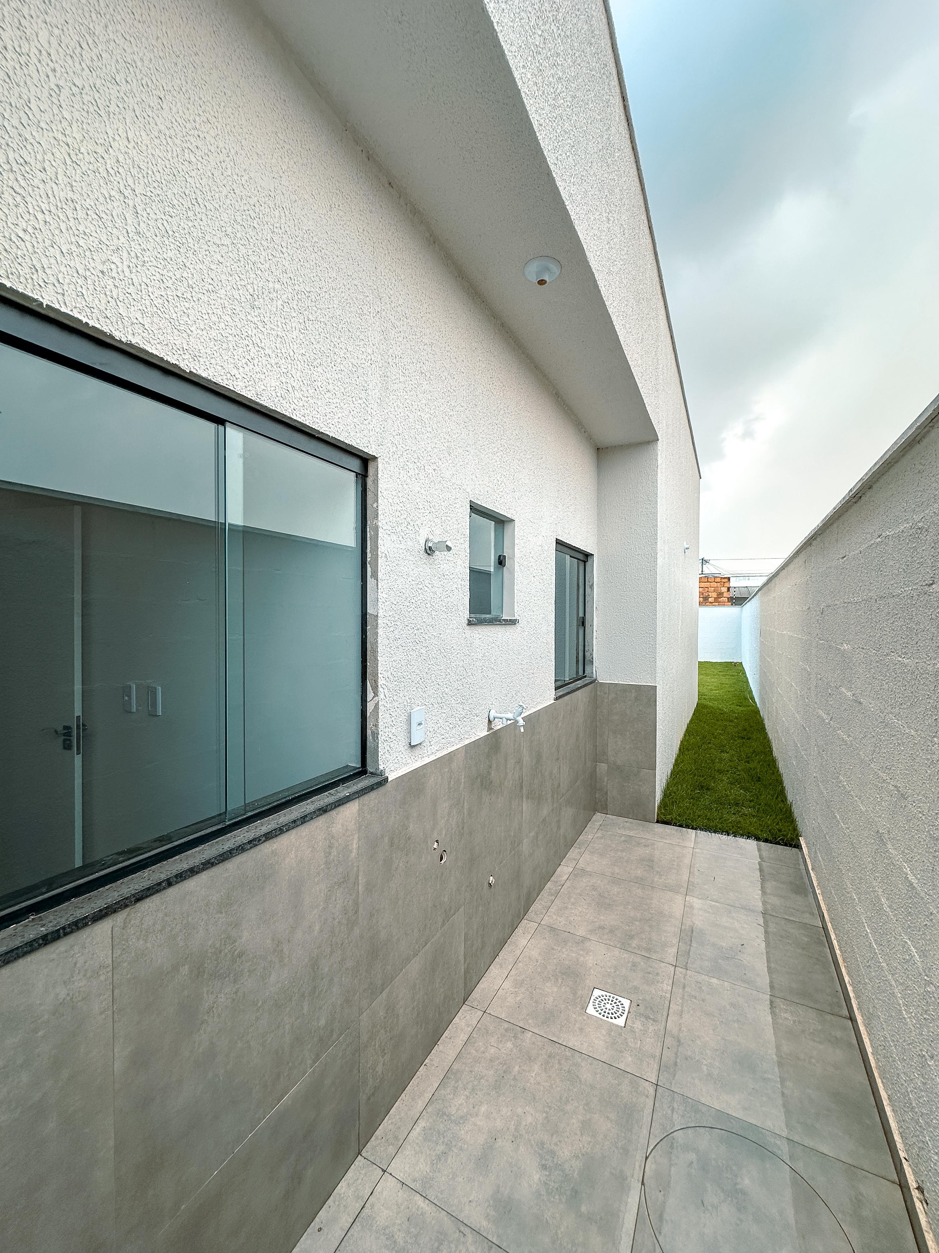 Imagem Casa com 3 Quartos à Venda, 85.350 m² em Mangabeira - Feira de Santana