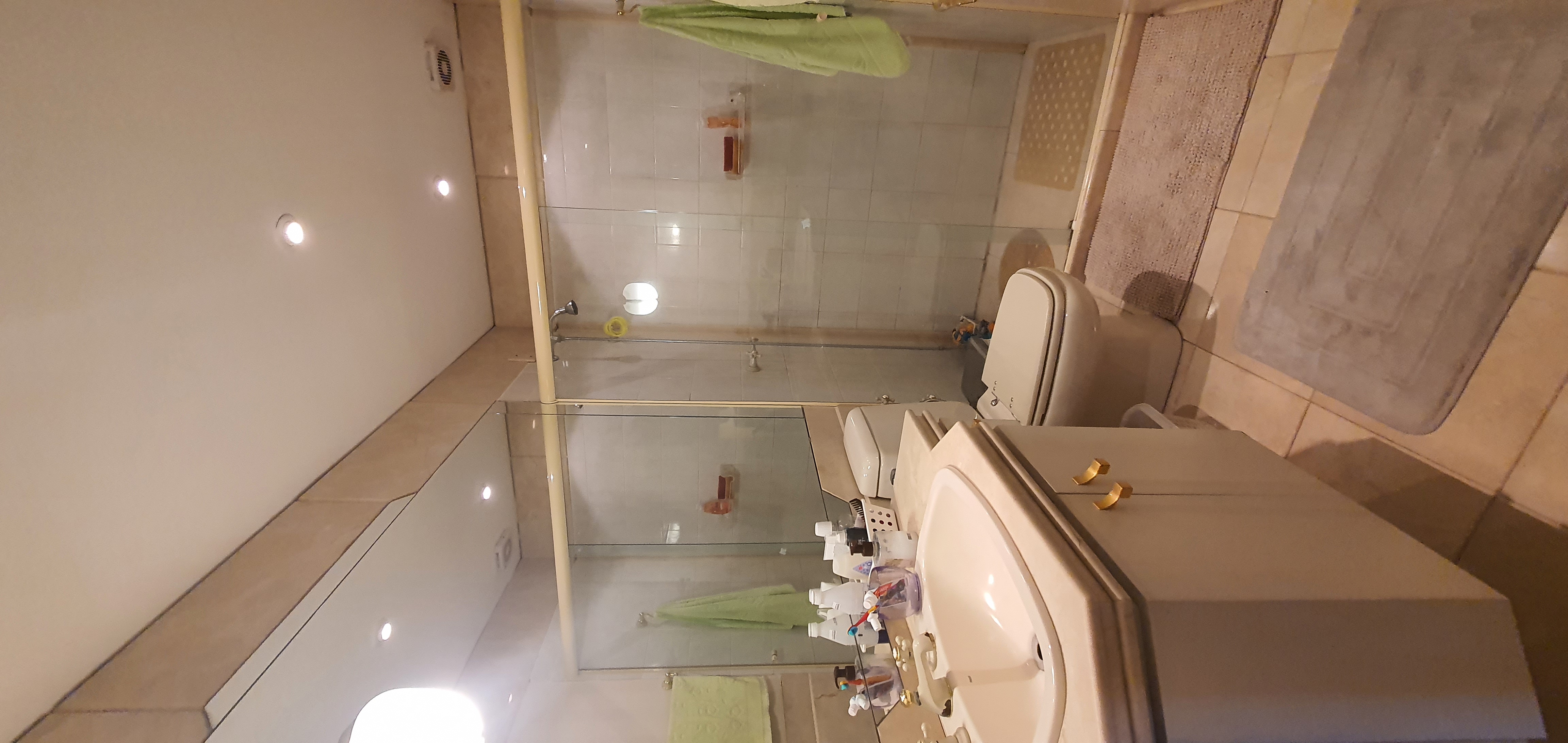 Imagem Casa de Condomínio com 3 Quartos à Venda, 340 m² em Menino Deus - Porto Alegre