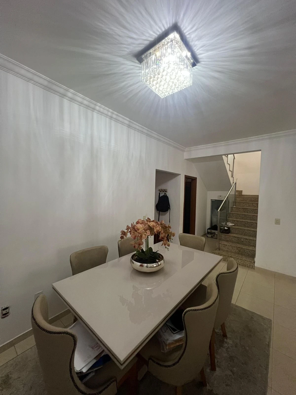 Imagem Sobrado com 4 Quartos à Venda, 200 m² em Jardim Atlântico - Goiânia