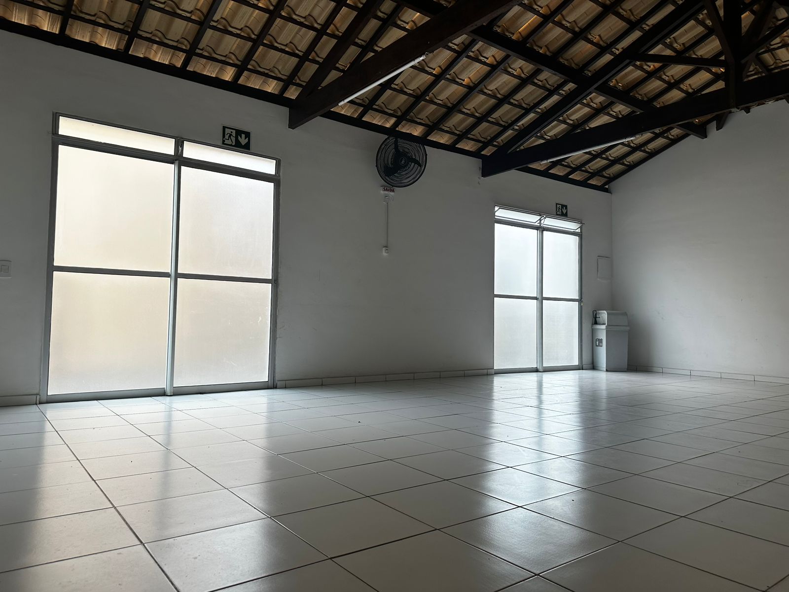 Imagem Apartamento com 2 Quartos à Venda, 43 m²em São João - Betim