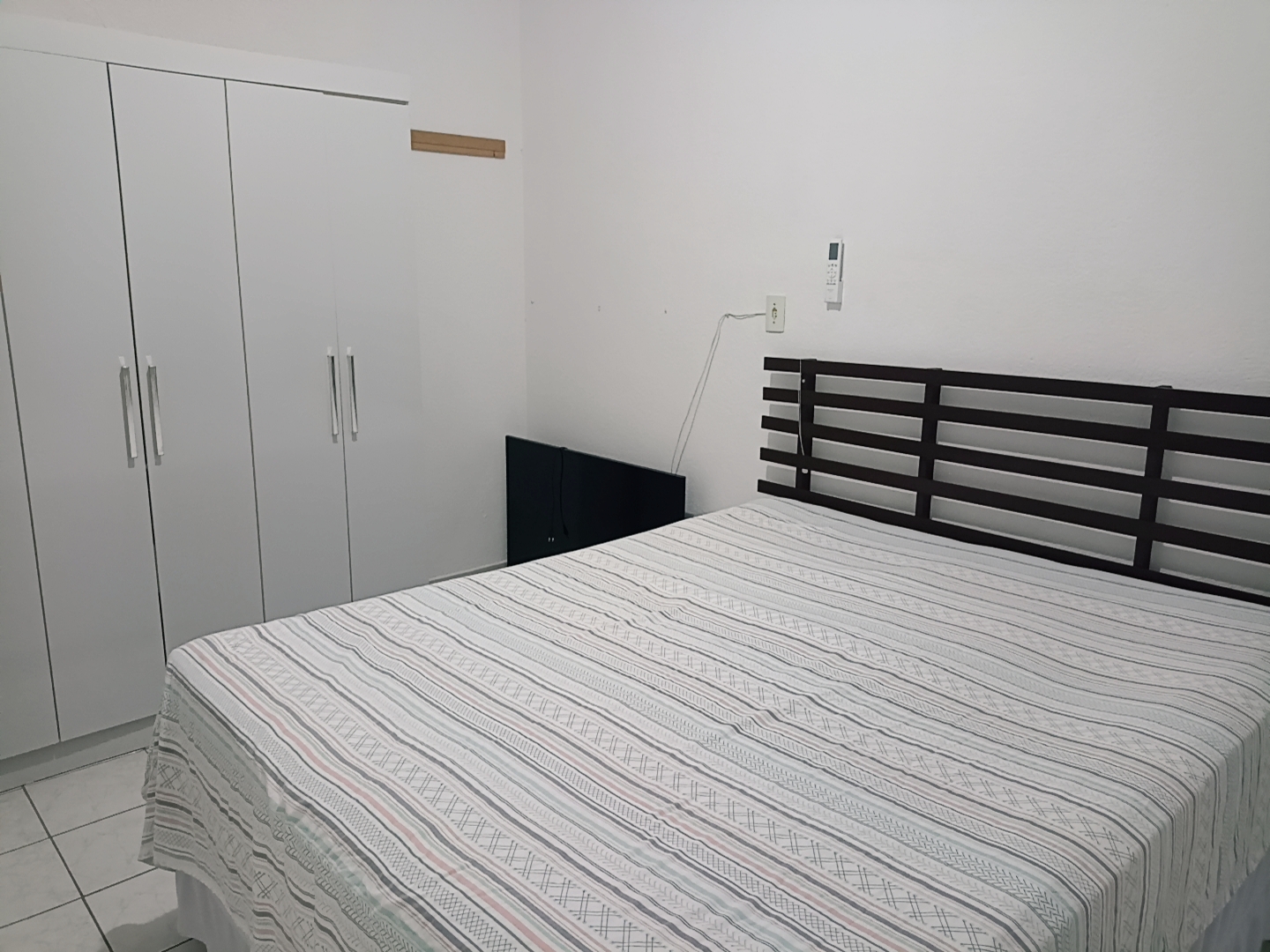 Imagem Casa com 4 Quartos à Venda, 200 m²em Praia de Fora - Palhoça