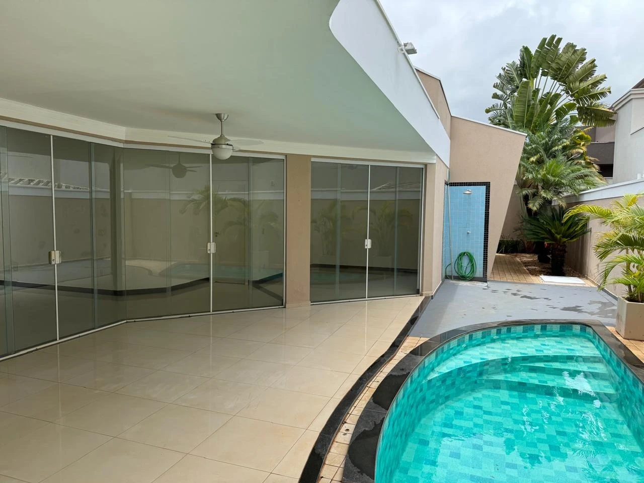 Foto do imóvel: Casa de Condomínio com 4 Quartos à Venda, 262 m² em Residencial Marcia - São José do Rio Preto