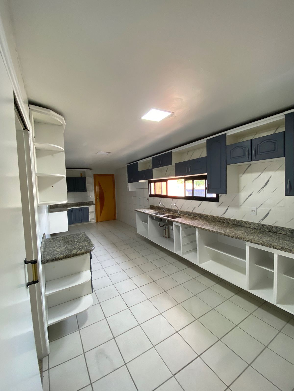 Foto do imóvel: Apartamento com 4 Quartos à Venda, 225 m² em Nossa Senhora das Graças - Manaus