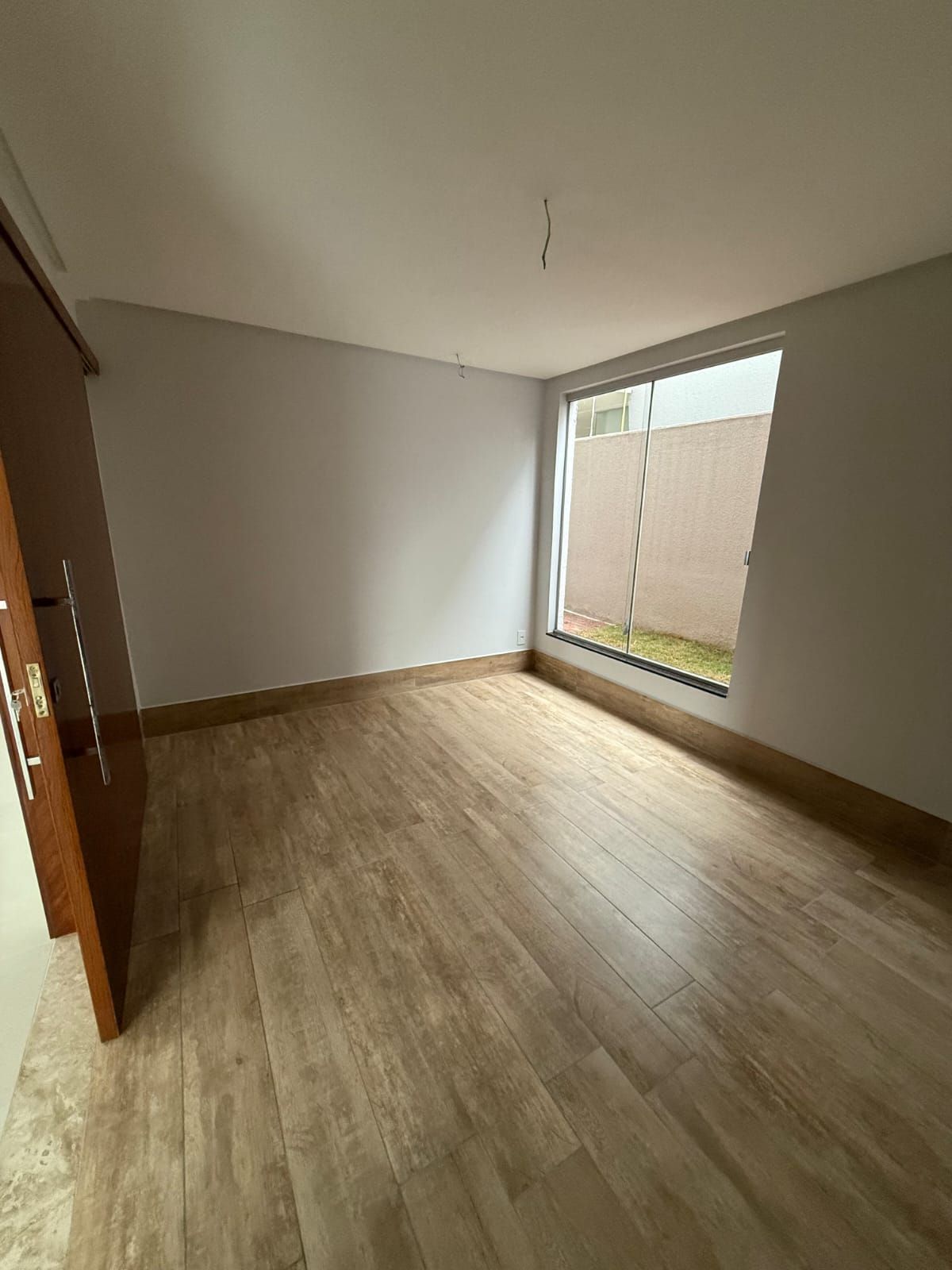 Imagem Casa com 4 Quartos à Venda, 368 m² em Loteamento Portal do Sol I - Goiânia