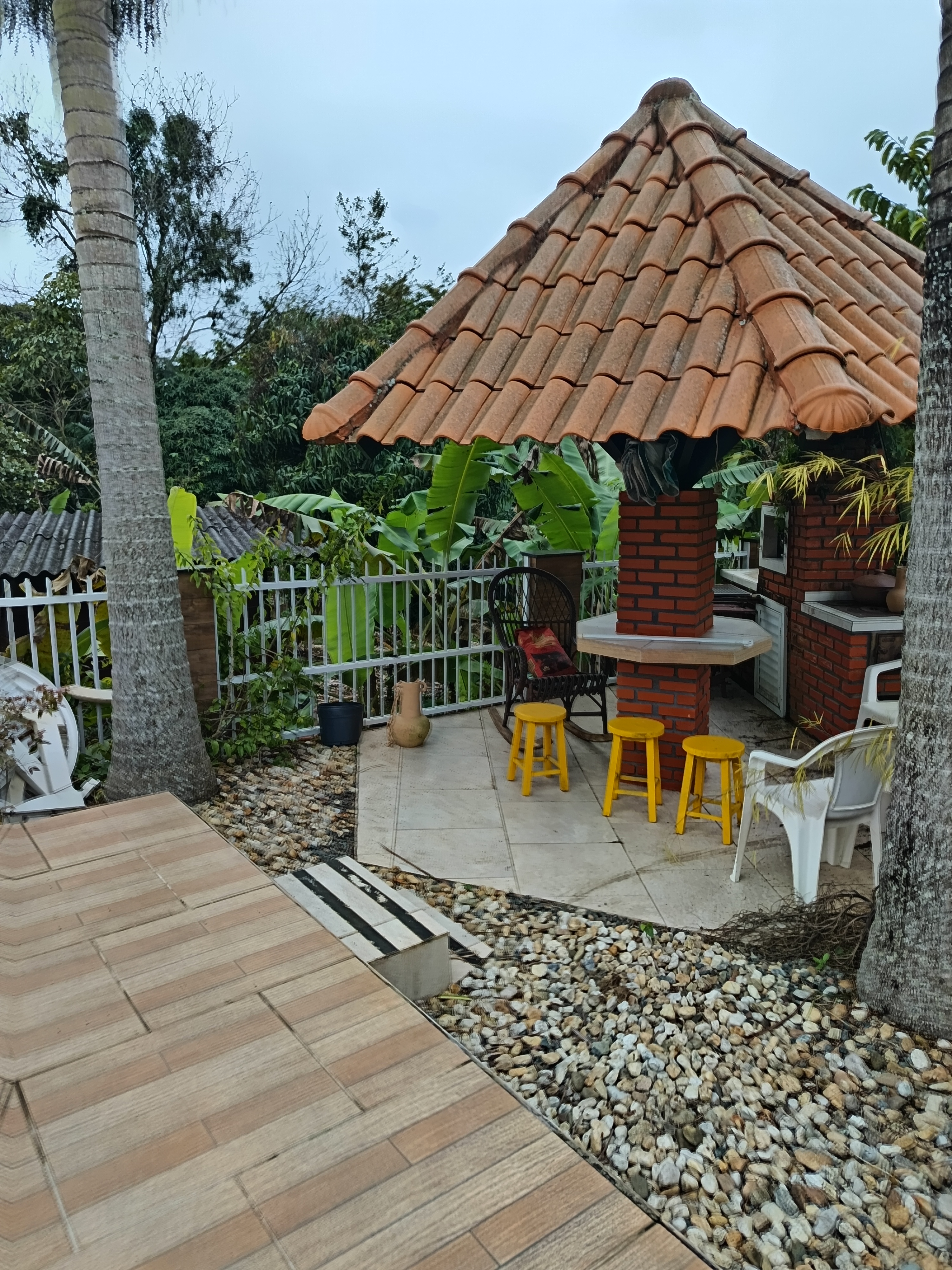 Imagem Casa com 2 Quartos à Venda, 120 m²em Centro - Penha