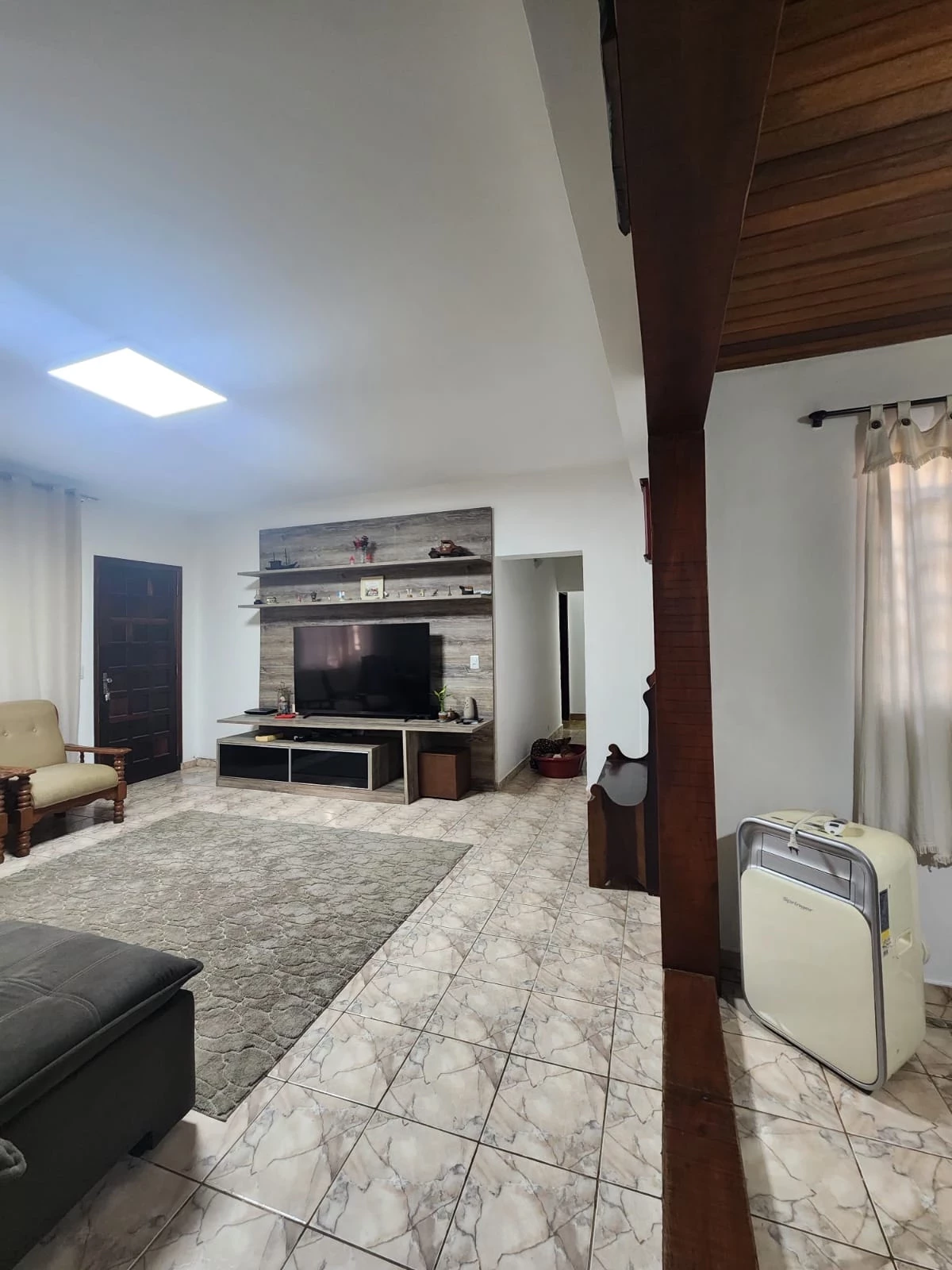 Imagem Chácara com 3 Quartos à Venda, 300 m² em Jundiaizinho (Terra Preta) - Mairiporã