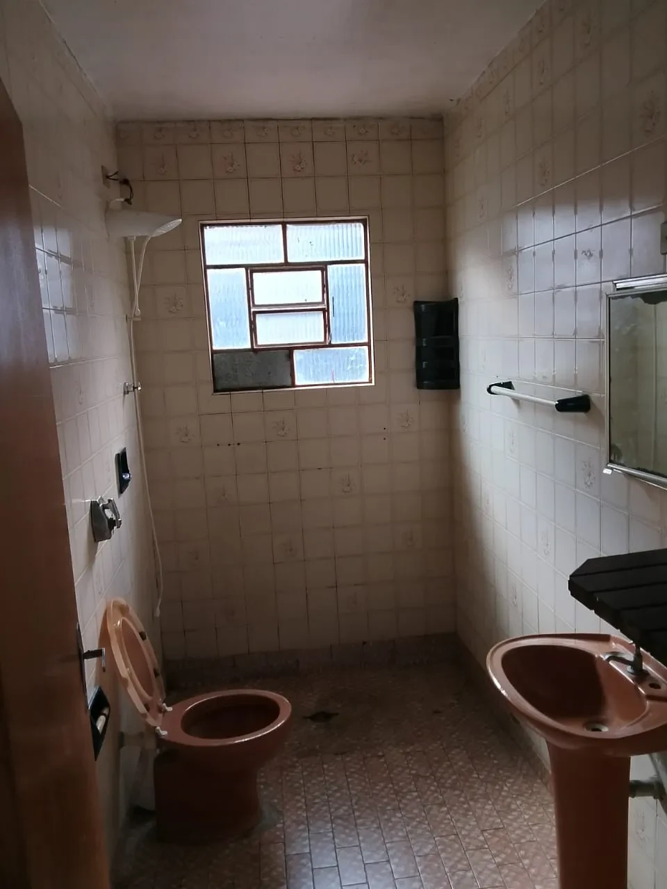Imagem Casa com 2 Quartos à Venda ou Locação, 150 m² em Jardim das Vertentes - São Paulo