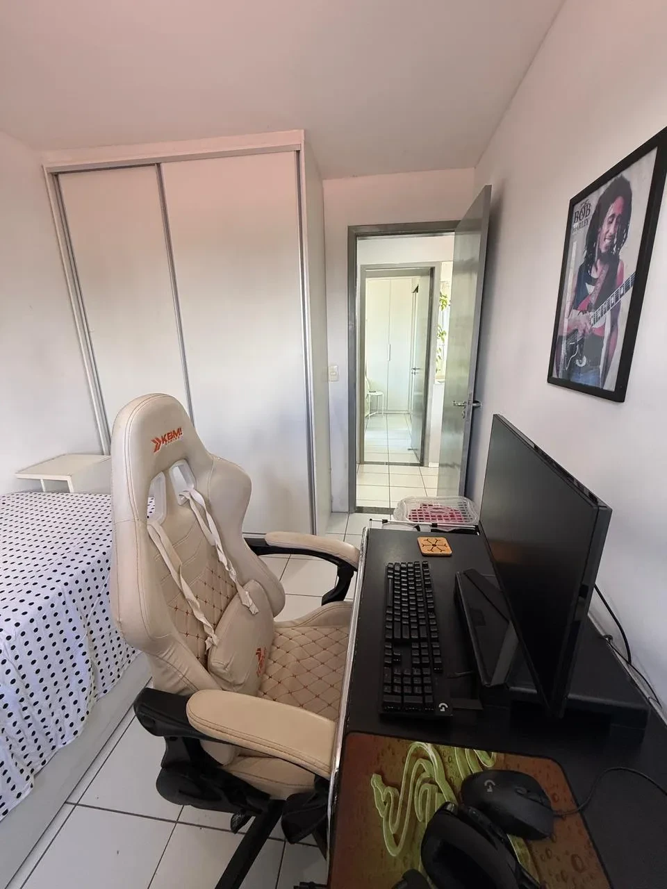 Imagem Apartamento com 2 Quartos à Venda, 51 m² em Torre - Recife