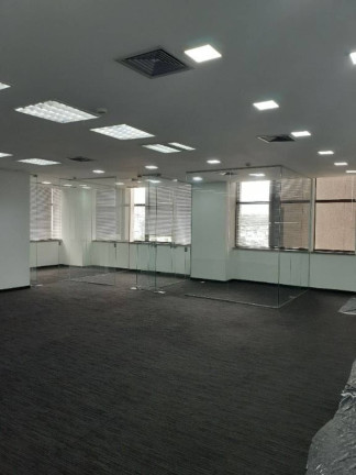 Sala Comercial à Venda ou Locação, 188 m²em Vila Buarque - São Paulo