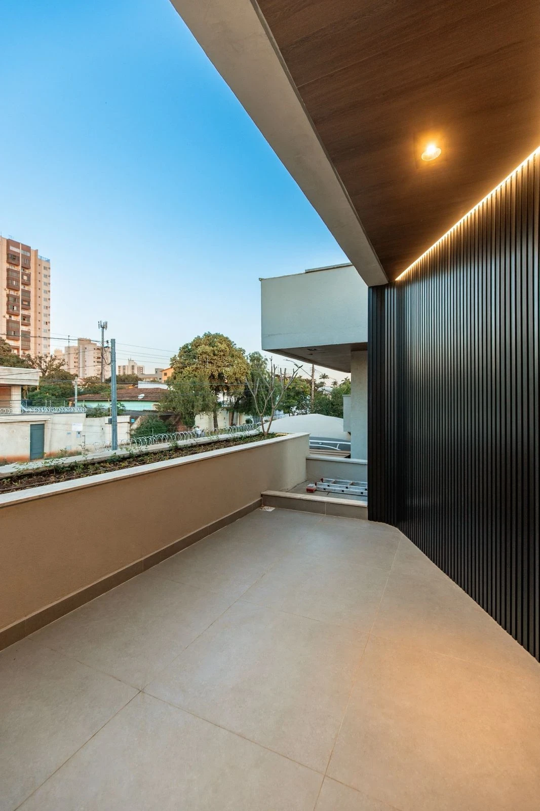 Imagem Sobrado com 3 Quartos à Venda, 217 m² em Jardim América - Goiânia