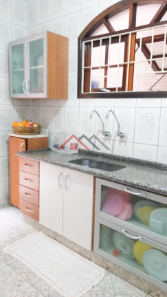 Imagem Sobrado com 3 Quartos à Venda, 165 m² em Vila Tibiriçá - Santo André