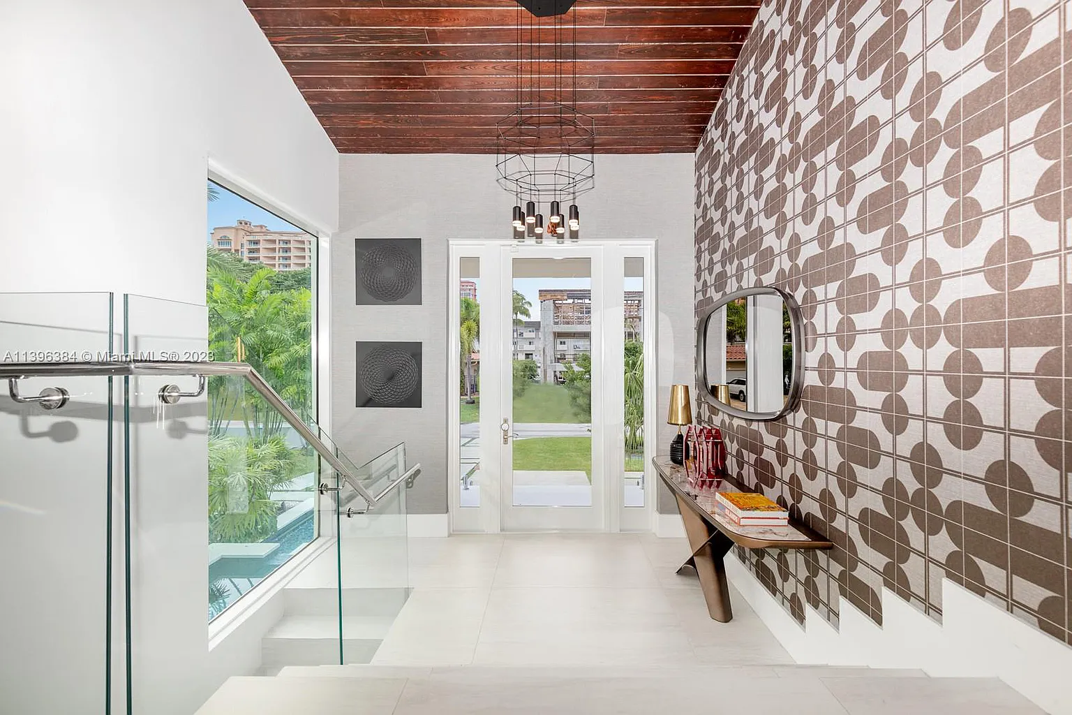 Foto do imóvel: Casa de Condomínio com 6 Quartos à Venda, 492 m²em Alphaville Residencial Um - Barueri