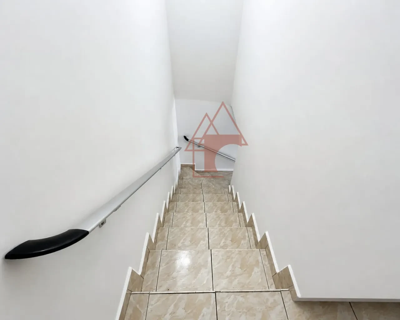 Imagem Sobrado com 2 Quartos à Venda, 80 metros em Enseada - Guarujá