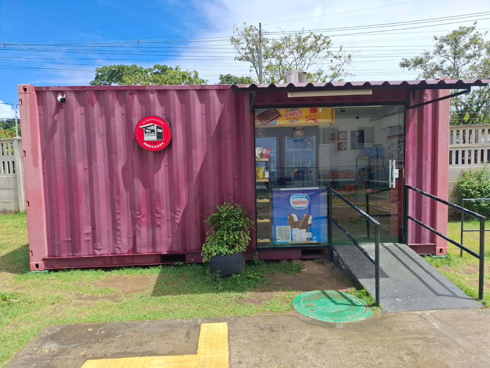Foto do imóvel: Apartamento com 2 Quartos à Venda, 40 m² em Nova Brasília - Salvador