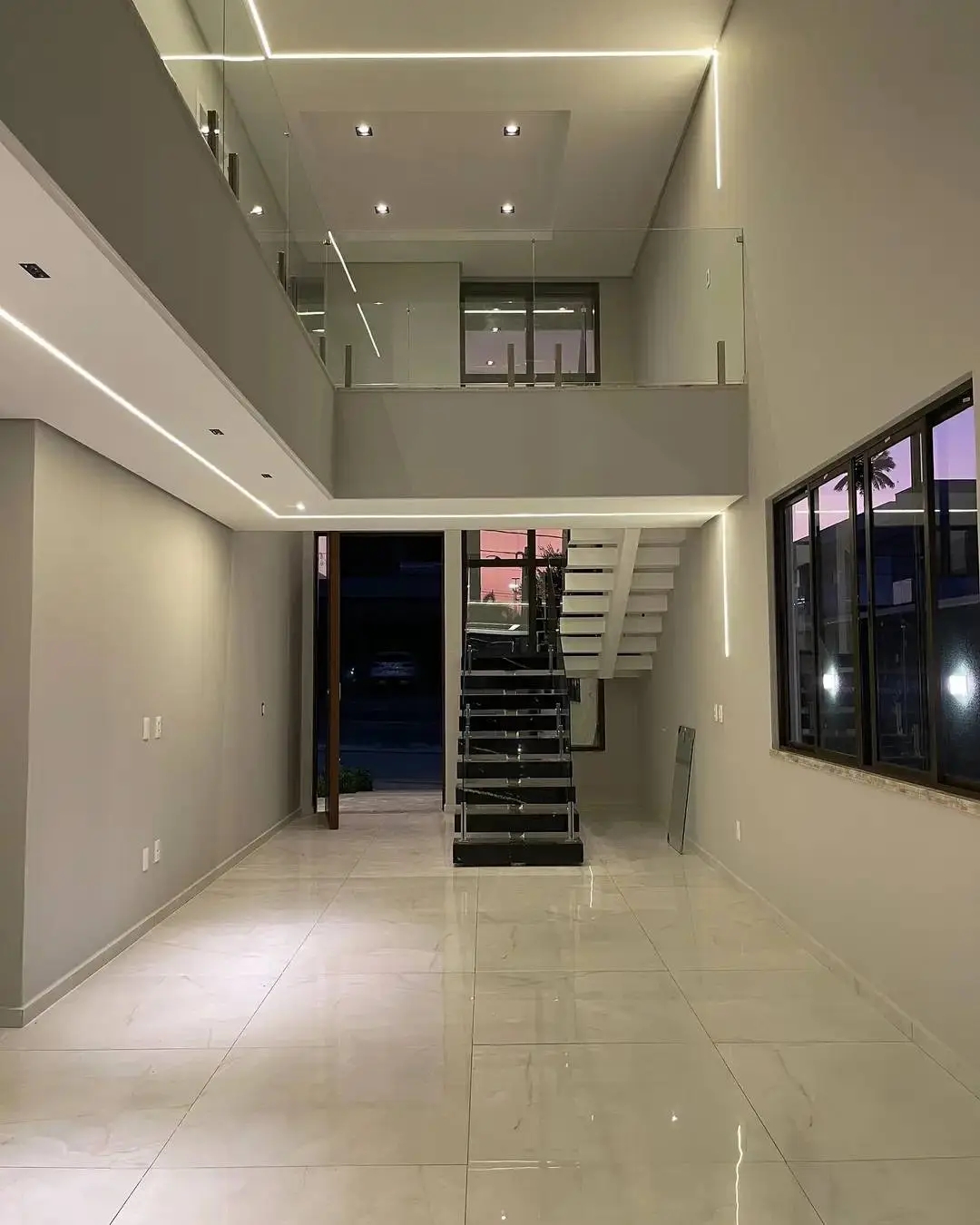 Imagem Casa de Condomínio com 4 Quartos à Venda, 237 m²em Alphaville  - Eusébio