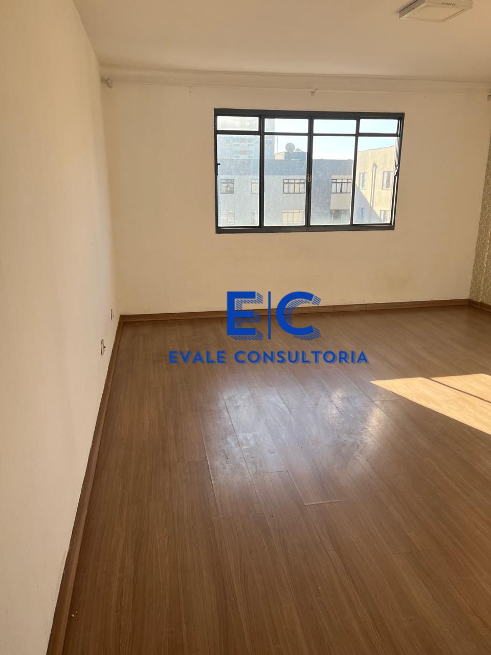 Imagem Apartamento com 2 Quartos à Venda, 58 m²em Santa Cândida - Curitiba