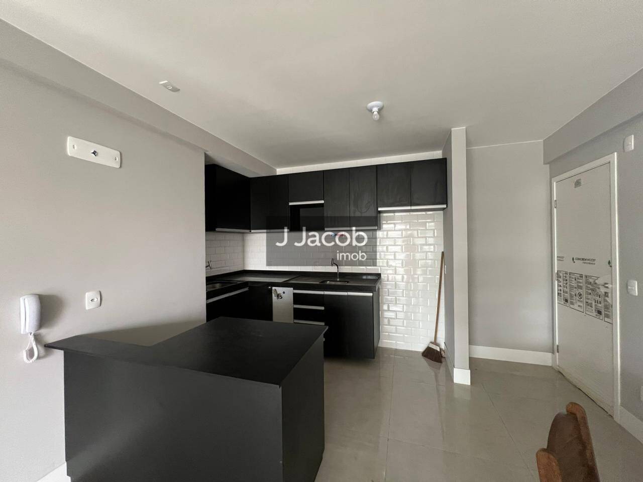 Imagem Apartamento com 2 Quartos para Alugar, 90 m²em Umarizal - Belém