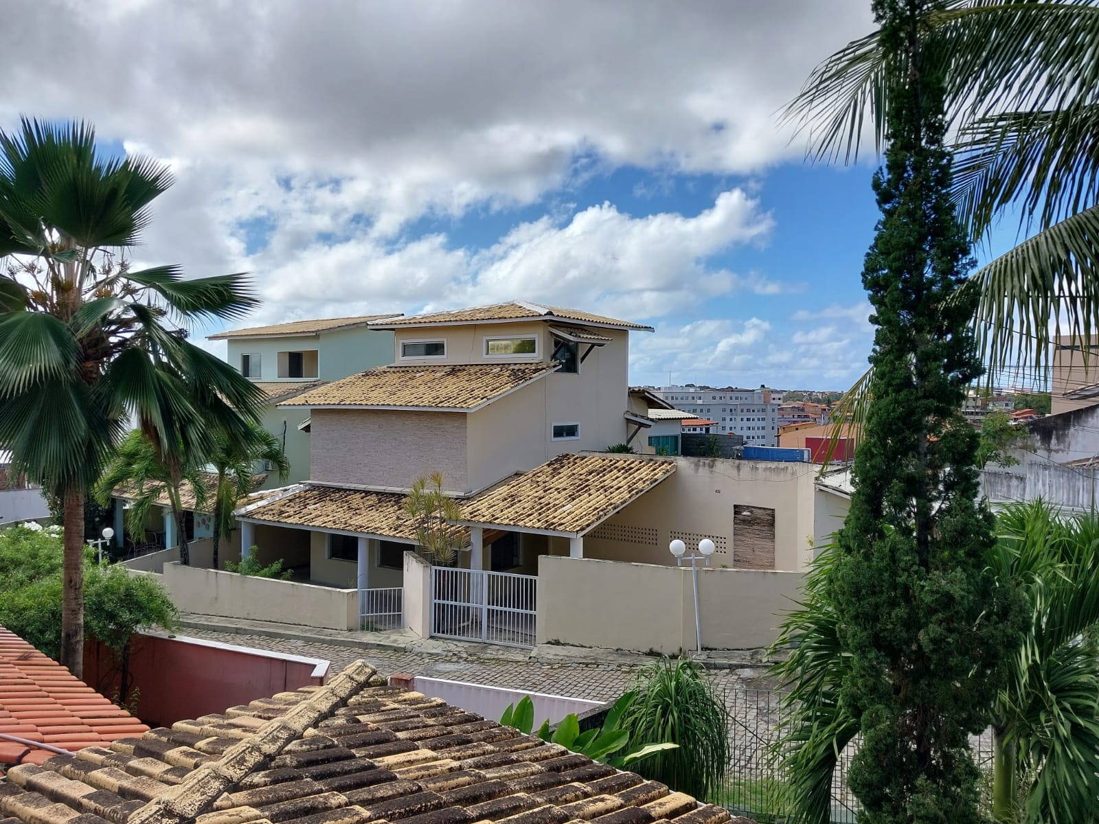 Imagem Casa de Condomínio com 4 Quartos à Venda, 250 m²em Jardim Placaford - Salvador