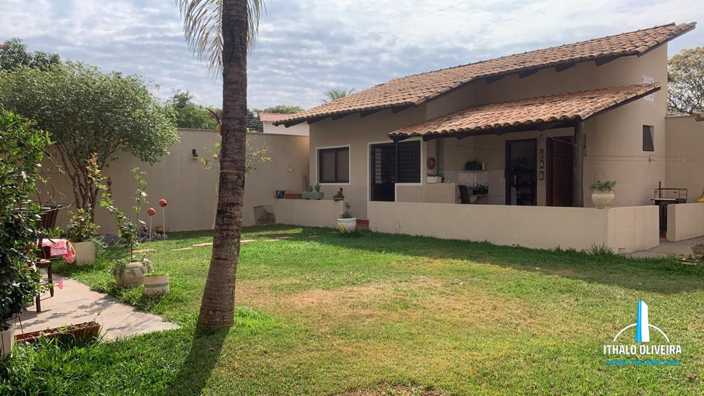 Imagem Sobrado com 4 Quartos à Venda, 312 m²em Setor Jaó - Goiânia