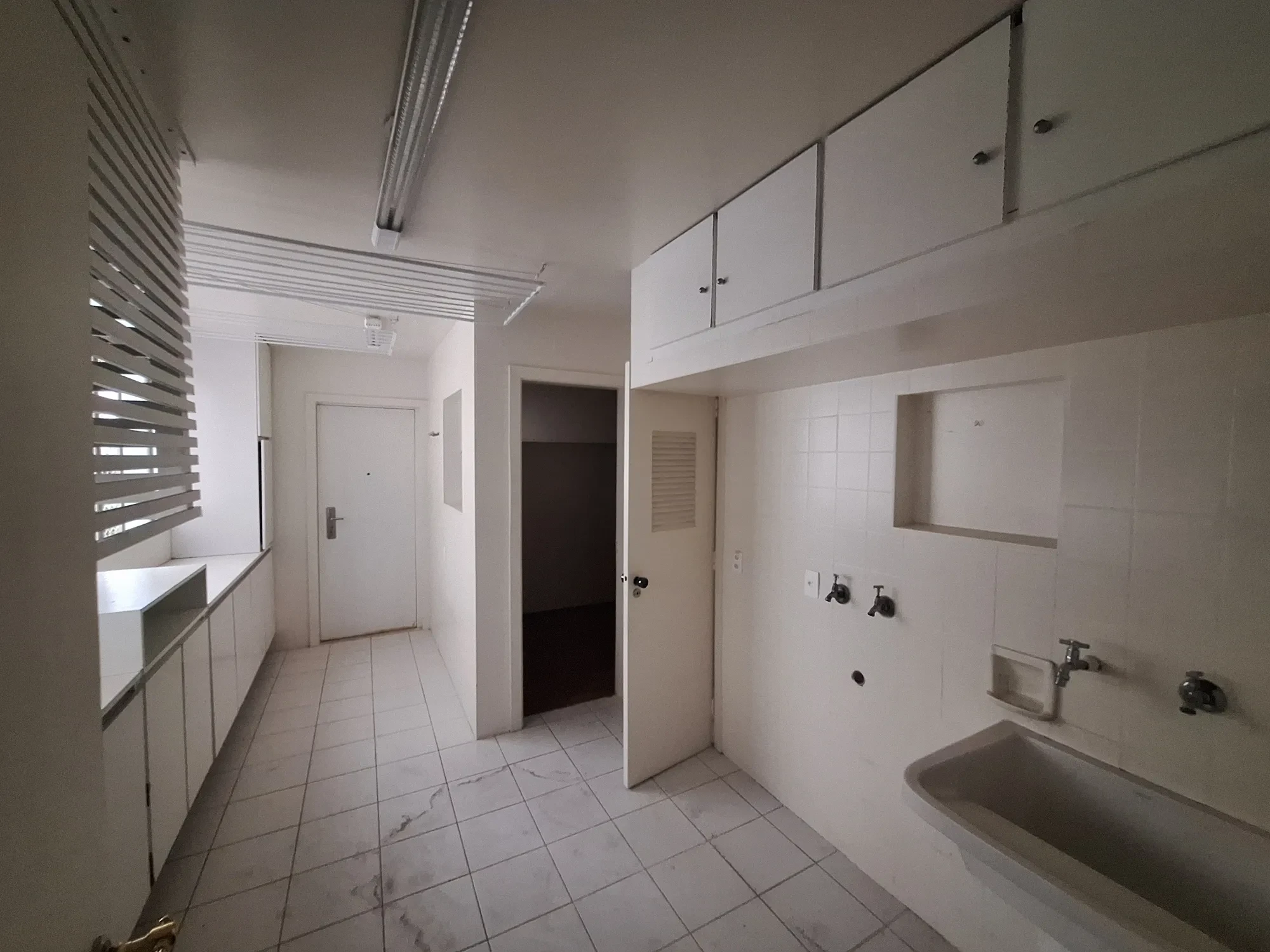Imagem Apartamento com 2 Quartos à Venda, 199 m² em Jardim Europa - São Paulo