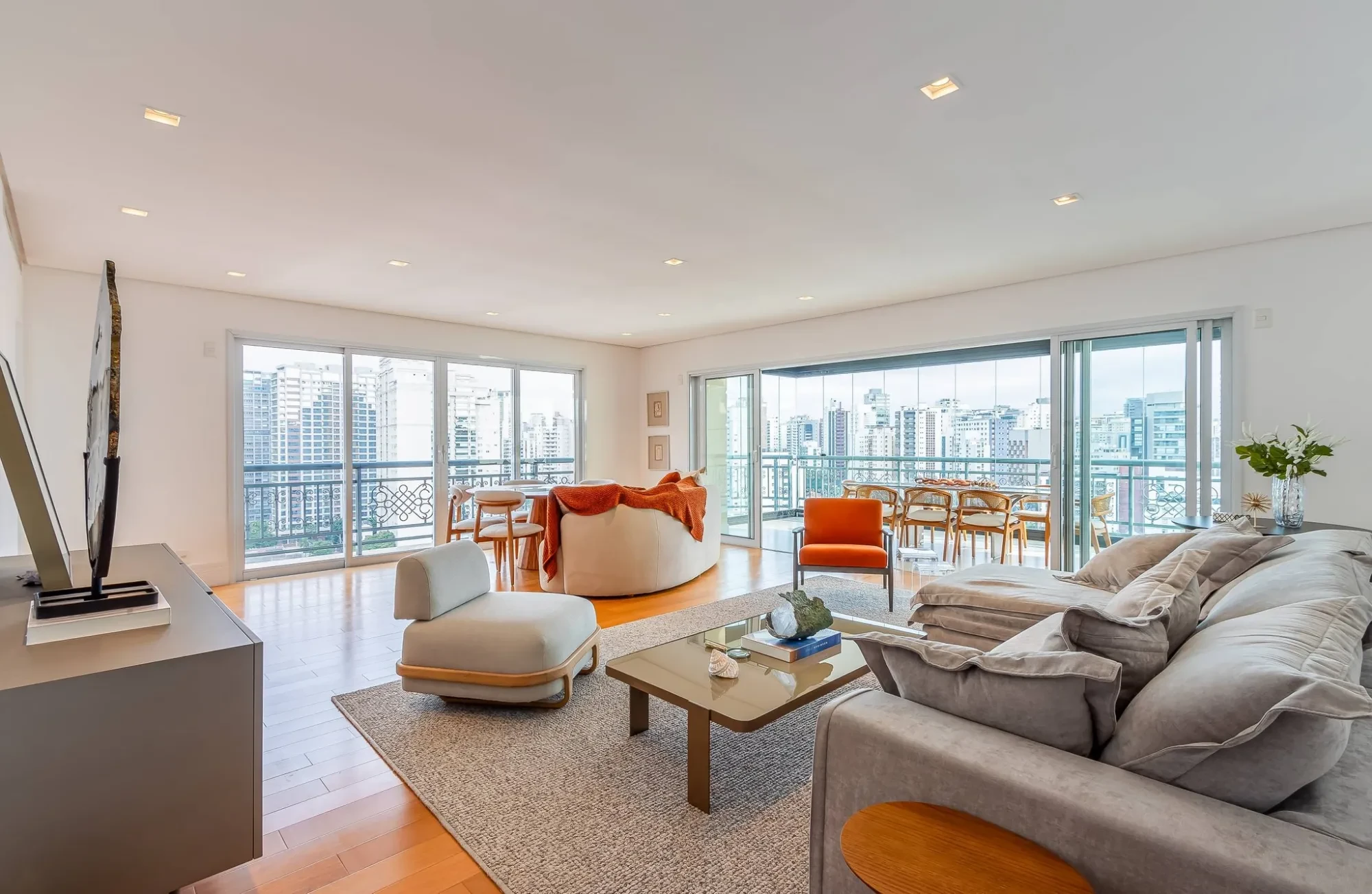 Foto do imóvel: Apartamento com 4 Quartos à Venda, 273 metro em Vila Olímpia - São Paulo